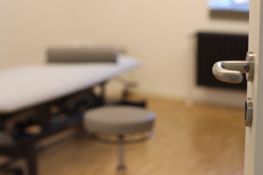 Kabineneinsicht Kabineneinsicht der Physiotherapiepraxis phyvoLOFT in Augsburg