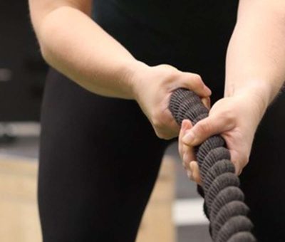 Funktionelles Training als Präventionskurs, Übung mit dem Battle Rope